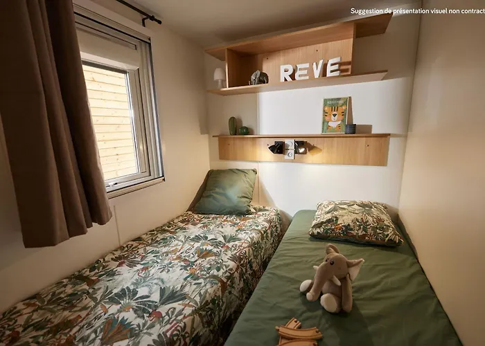 Domaine Résidentiel De Plein Air La Chênaie Camping *