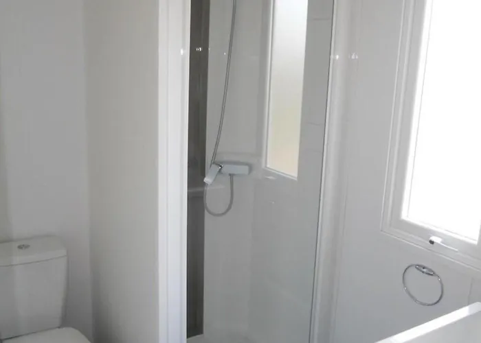 Camping Domaine Résidentiel De Plein Air La Chênaie *